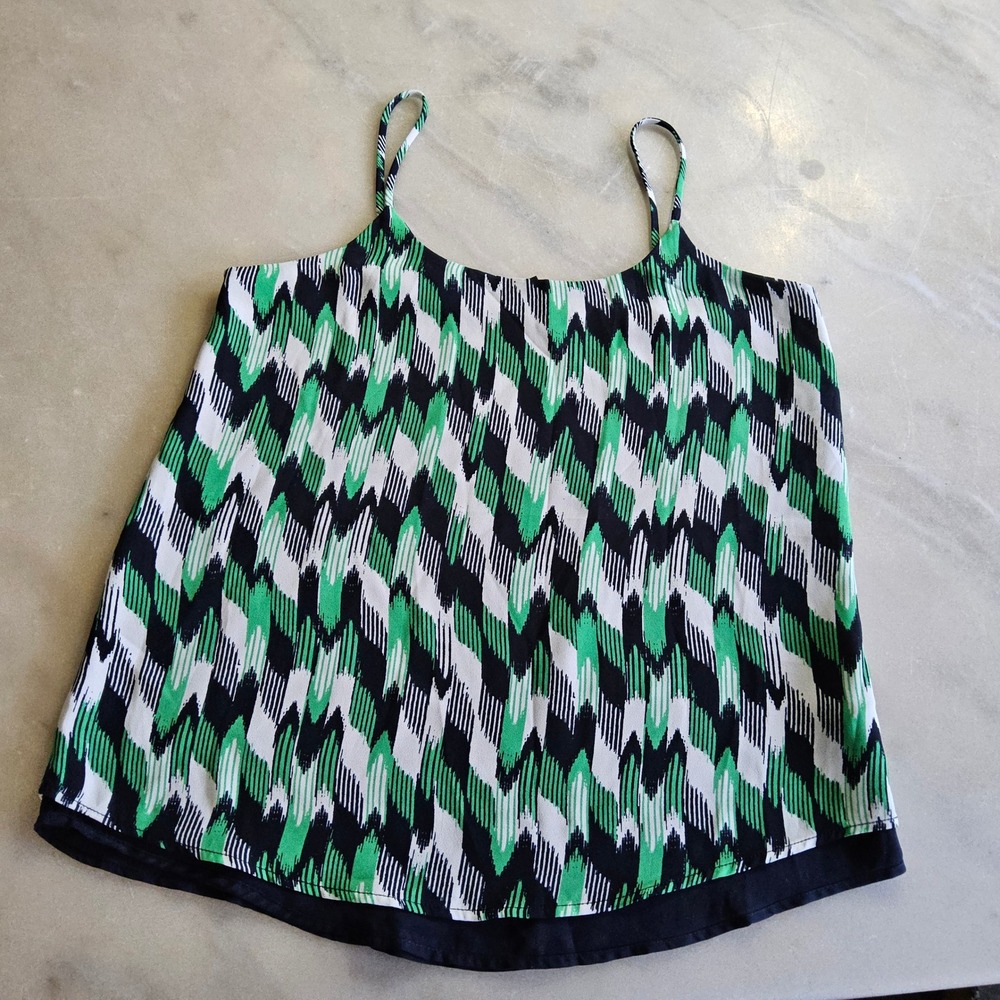 The Limited Tank Top S‎ Green Black White Abstract Print Sleeveless Casual